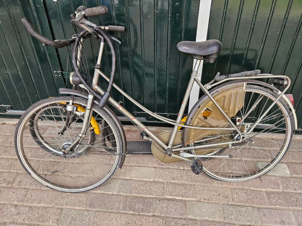 Damesfiets met versnellingen - Opknapper, Fietsen en Brommers, Fietsen | Dames | Damesfietsen, Overige merken, Versnellingen, Ophalen of Verzenden