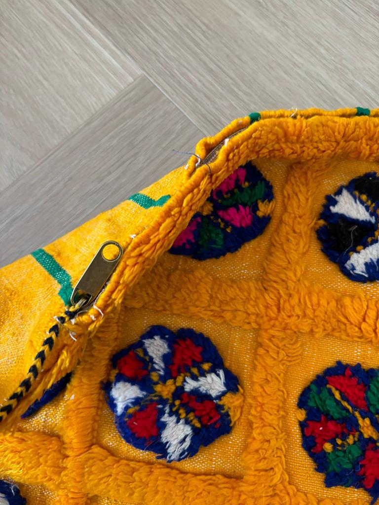 Marokkaans kelim Berbers kussenhoes Marrakech, Huis en Inrichting, Woonaccessoires | Kussens, Ophalen of Verzenden, Gebruikt, Geel