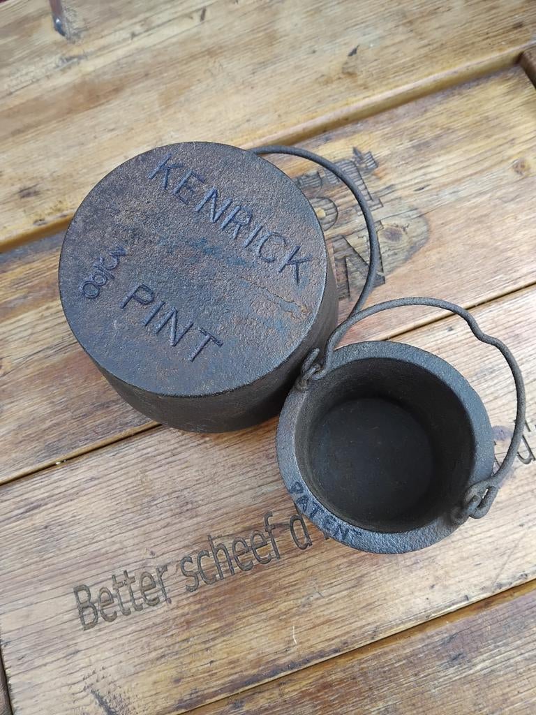 Oude lijmpot., Ophalen of Verzenden