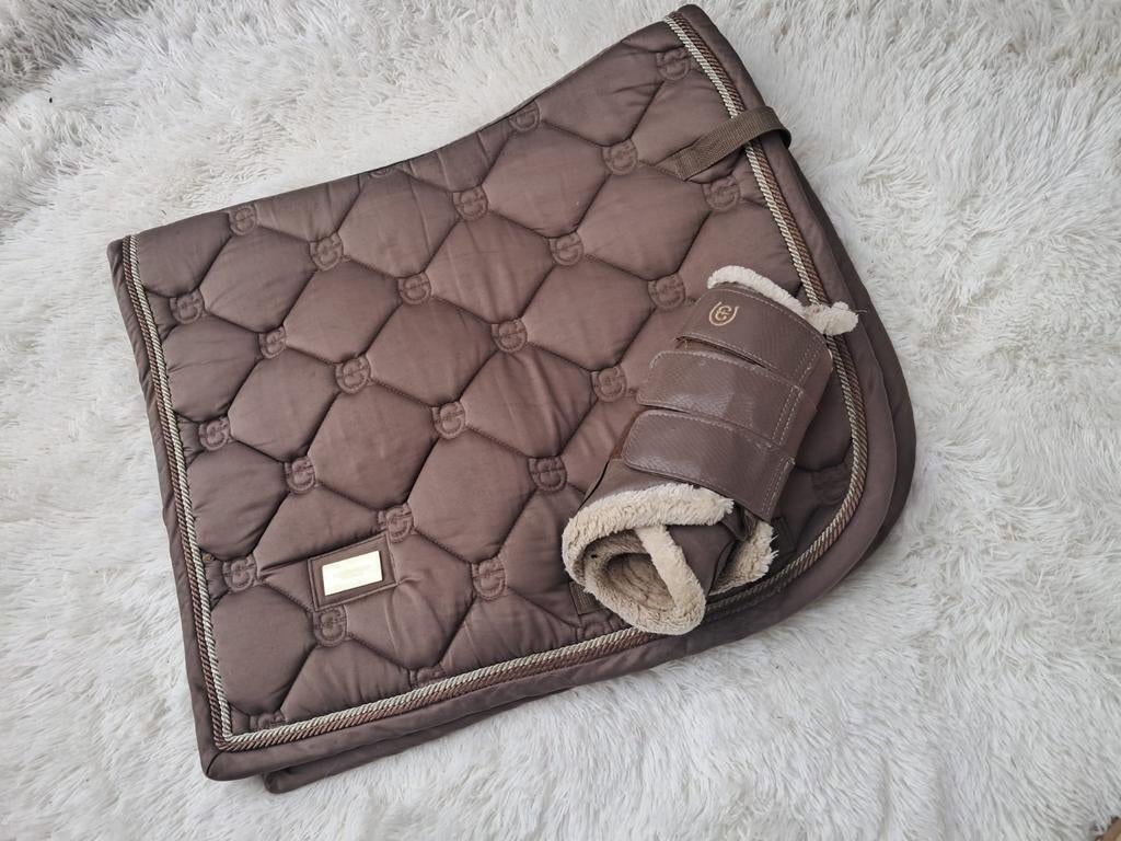 Eskadron, Ophalen of Verzenden