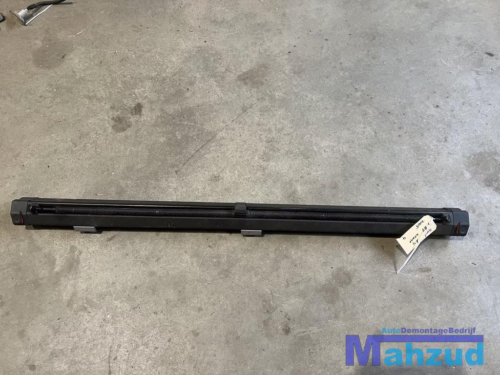 AUDI A4 B7 AVANT Rolhoes 2004-2008, Gebruikt, AUDI AG, Auto-Union-Strasse 1
85045  Ingolstadt, DE, Kundenbetreuung@audi.de