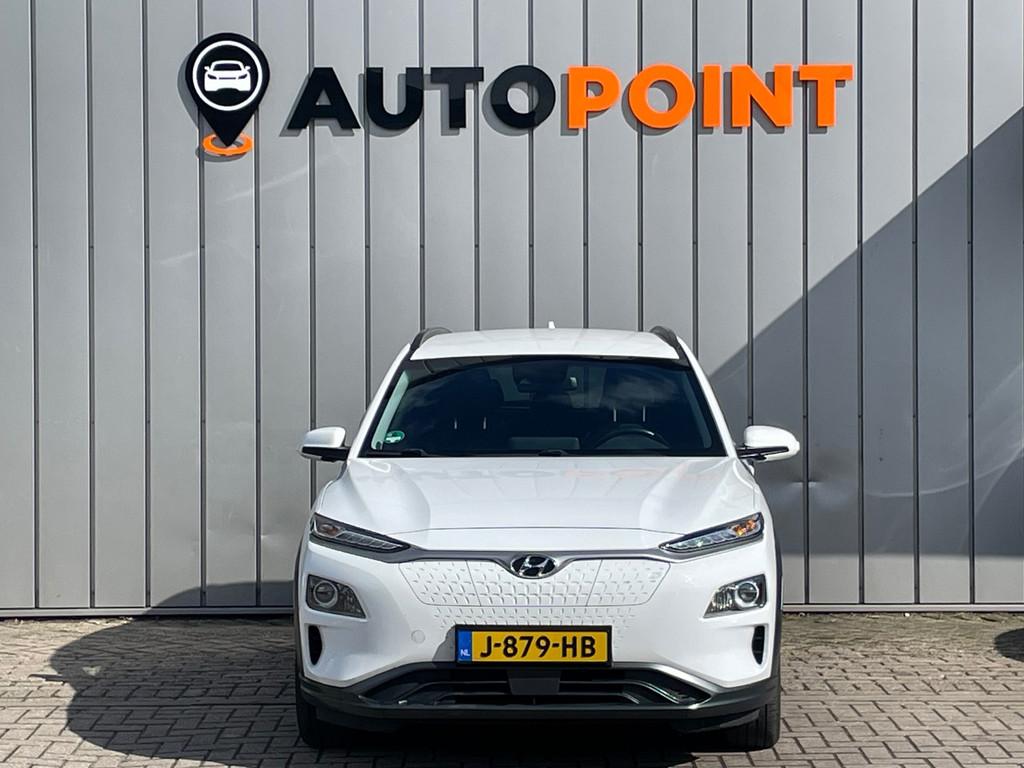 Hyundai Kona EV Comfort 64 kWh FASE 3 SOH 100%, Stof, Gebruikt, Zwart, Wit