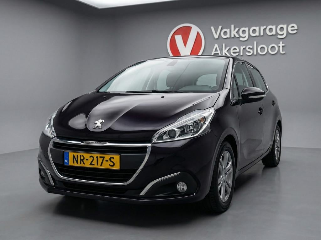 Peugeot 208 1.2 PureTech Blue Lion / Parkeersensoren / Navi, Voorwielaandrijving, Stof, Gebruikt, 1199 cc