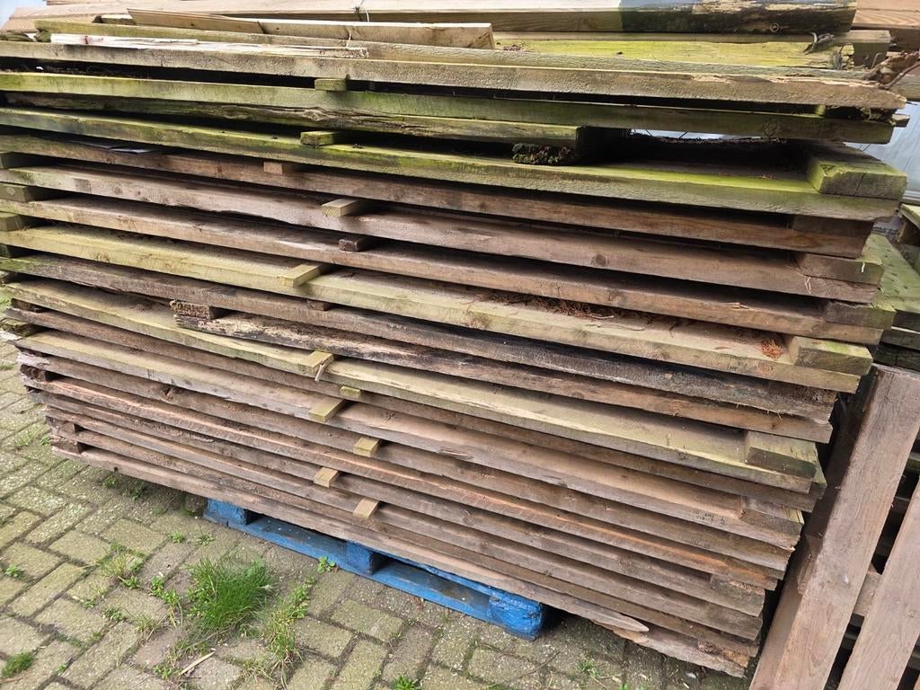 Gebruikte houten vlonderplanken, Ophalen