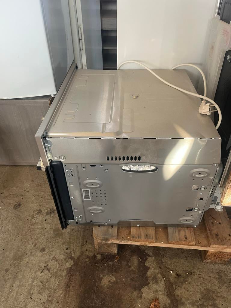 Zanussi Combi Oven / Magnetron - Hete Lucht & Grill, 60 cm of meer, Zo goed als nieuw, Oven met grill, Inbouw