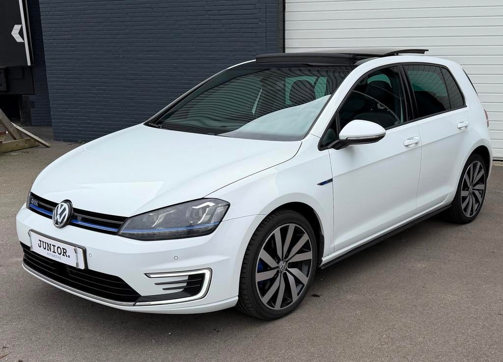 Volkswagen Golf 1.4 TSI GTE PANORAMADAK/LEDER/ACC/CAMERA/PDC, 8 kWh, Gebruikt, 4 cilinders, 150 pk