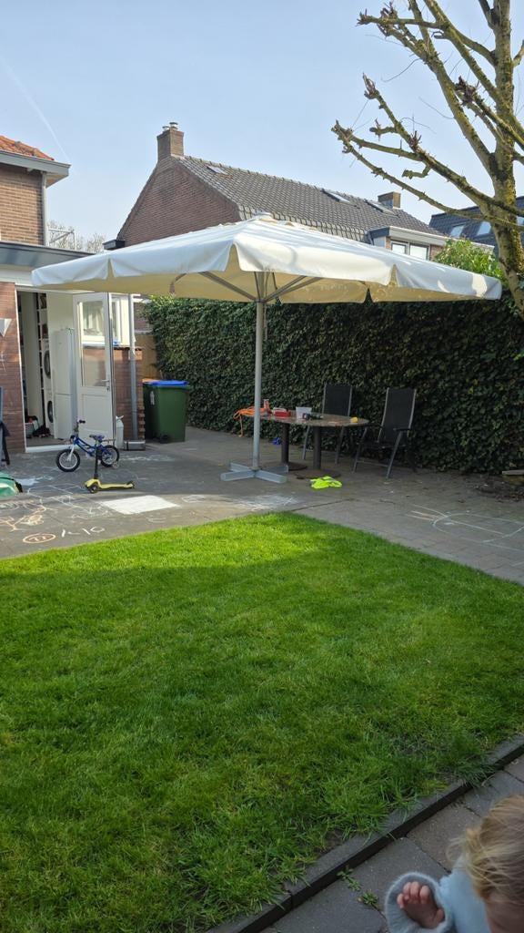 Horeca parasol 4x4 meter - Ideaal voor terras, Ophalen, Gebruikt, Overige typen, Waterdicht