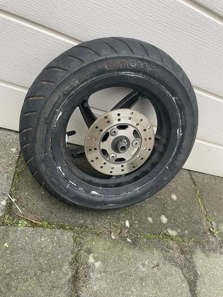 Piaggio zip type 3/ fastrider voorwiel, Ophalen of Verzenden, Zo goed als nieuw