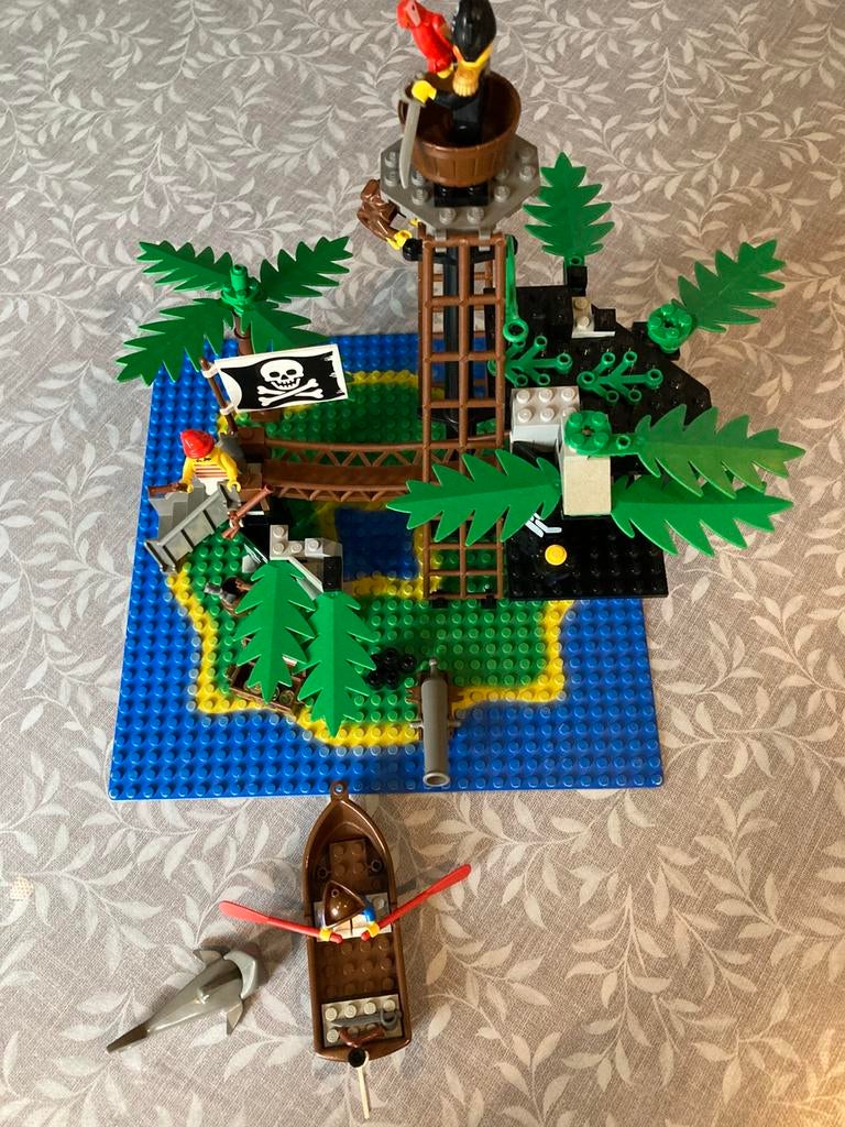 Lego 6270 pirates Forbidden Island, Ophalen of Verzenden, Gebruikt, Complete set, Lego