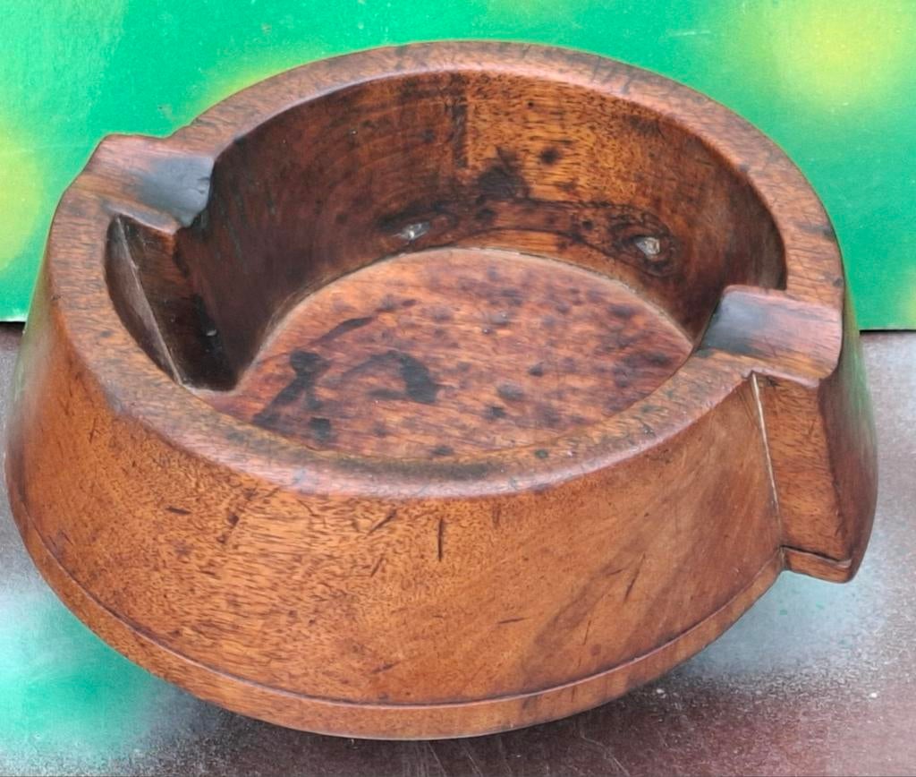 Sigaren asbak.  Hout.  Handmade.  Ca 1930.  17 x 5 cm., Verzamelen, Rookartikelen, Aanstekers en Luciferdoosjes, Ophalen, Gebruikt