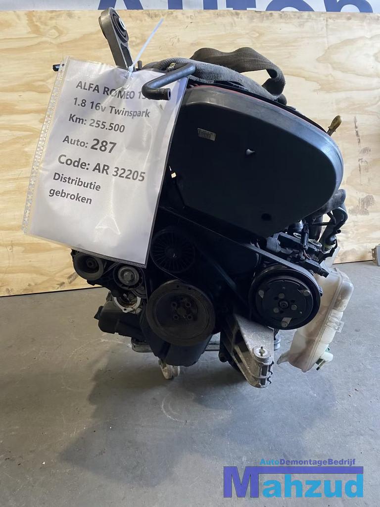 ALFA ROMEO 156 1.8 Motor AR32205 dynamo startmotor aircopomp, Auto-onderdelen, Motor en Toebehoren, Alfa Romeo, Gebruikt, Ophalen of Verzenden