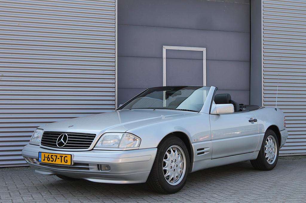 Mercedes-Benz SL-Klasse Cabrio 280 Aut. I Hardtop I 54000 km, Auto's, Automaat, Achterwielaandrijving, Stoelverwarming, Cabriolet
