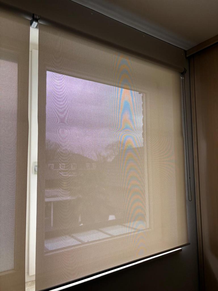 8x Ecru Lichtdoorlatende Rolgordijnen met Zilveren Onderlat, Ophalen, Gebruikt, 100 tot 150 cm, 200 cm of meer