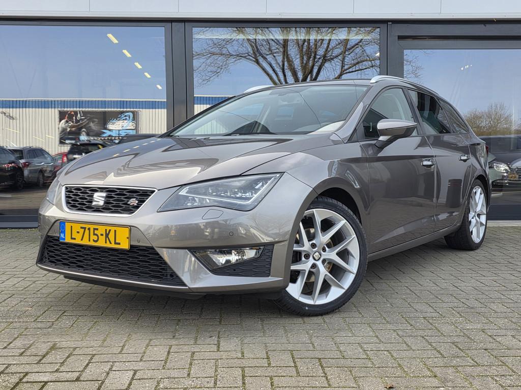 SEAT Leon ST 1.4 TSI FR Business + LED + ALCANTARA + NAVI, Auto's, Seat, Voorwielaandrijving, Euro 5, Zwart, 4 cilinders
