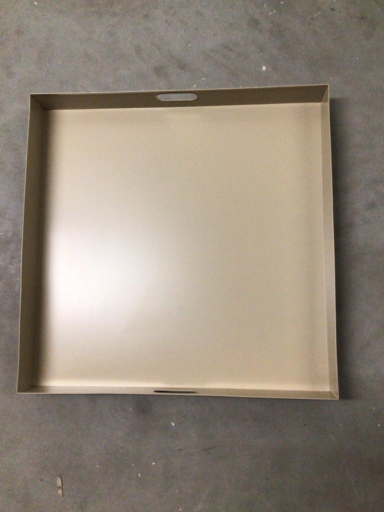 Metalen dienblad/opbergbak met handvatten, Ophalen, Zo goed als nieuw, Rechthoekig, Metaal