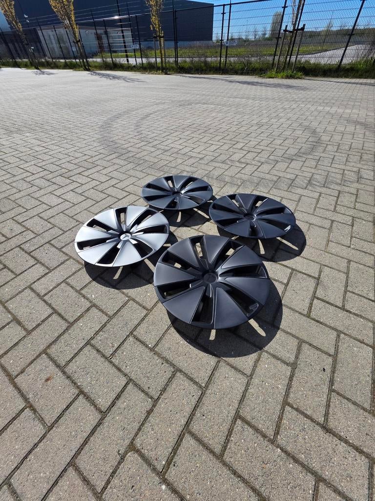 Wieldoppen Tesla Model 3, Ophalen of Verzenden, Zo goed als nieuw