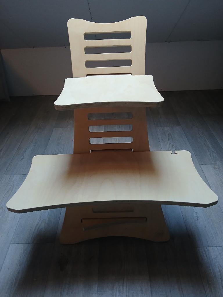 Mooie houten bureau verhoger, Huis en Inrichting, Ophalen, In hoogte verstelbaar, Zo goed als nieuw