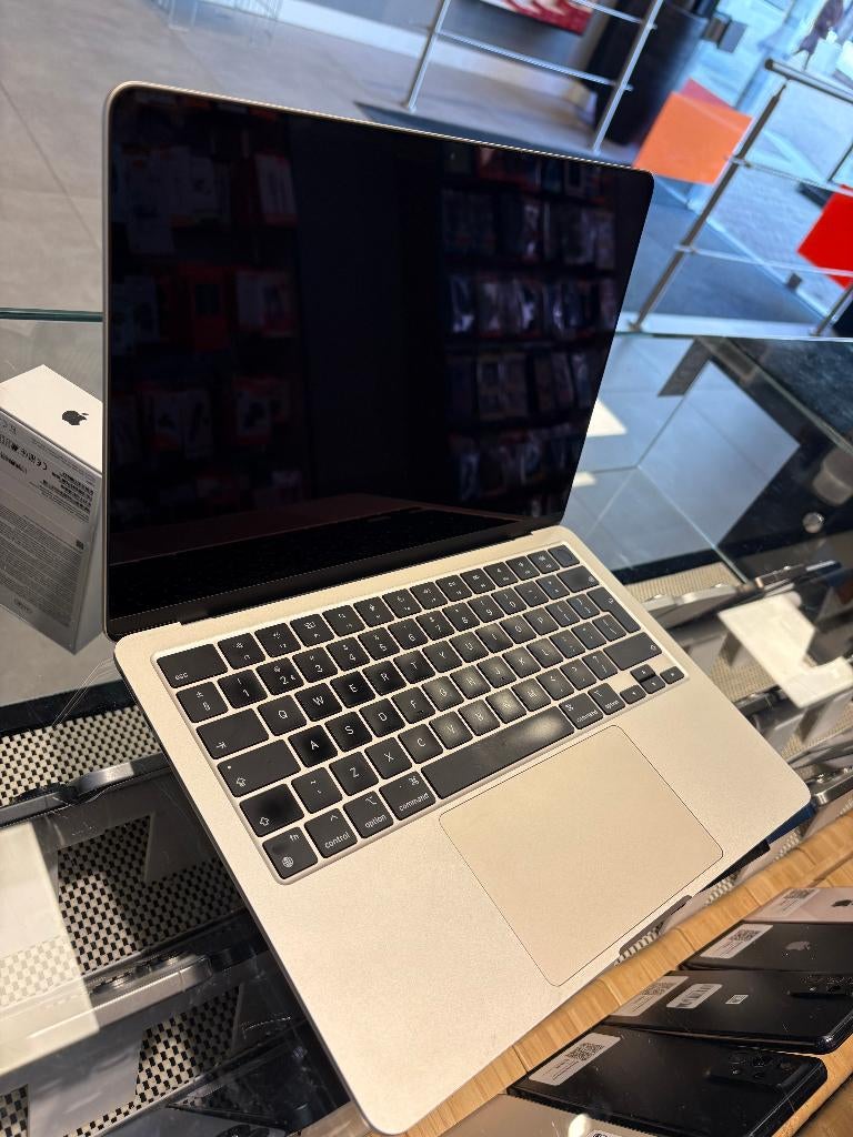 Apple MacBook Air 2024 | 13.6" | M3 512GB 2 Jaar Garantie, Qwerty, 13 inch, 512 GB, Ophalen of Verzenden