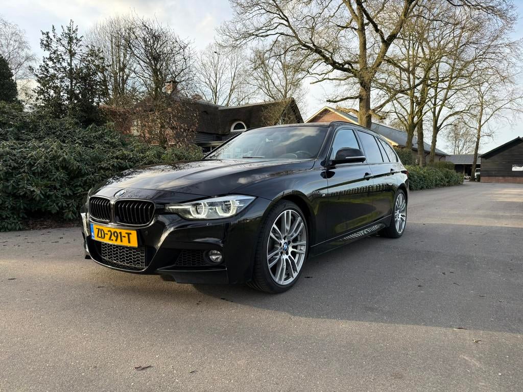 BMW 3-serie Touring 318i M Sport leder harman/kardon pano et, Auto's, BMW, Te koop, 3-Serie, ABS, Achteruitrijcamera, Airbags