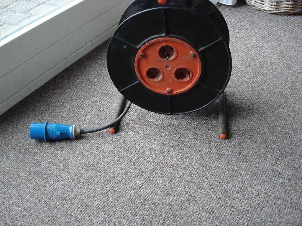 camping kabelhaspel en verlengsnoer, Ophalen of Verzenden, Gebruikt