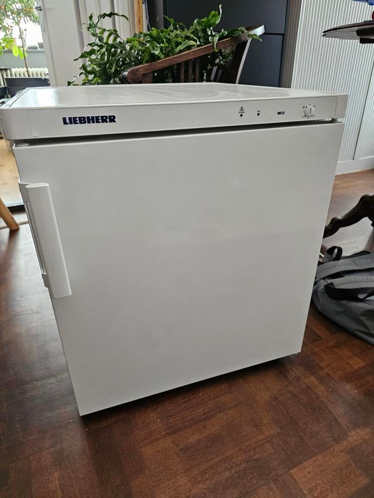 Liebherr Diepvrieskast - Compact en Efficiënt, Vrieskast, Minder dan 85 cm, Minder dan 60 cm, Ophalen of Verzenden