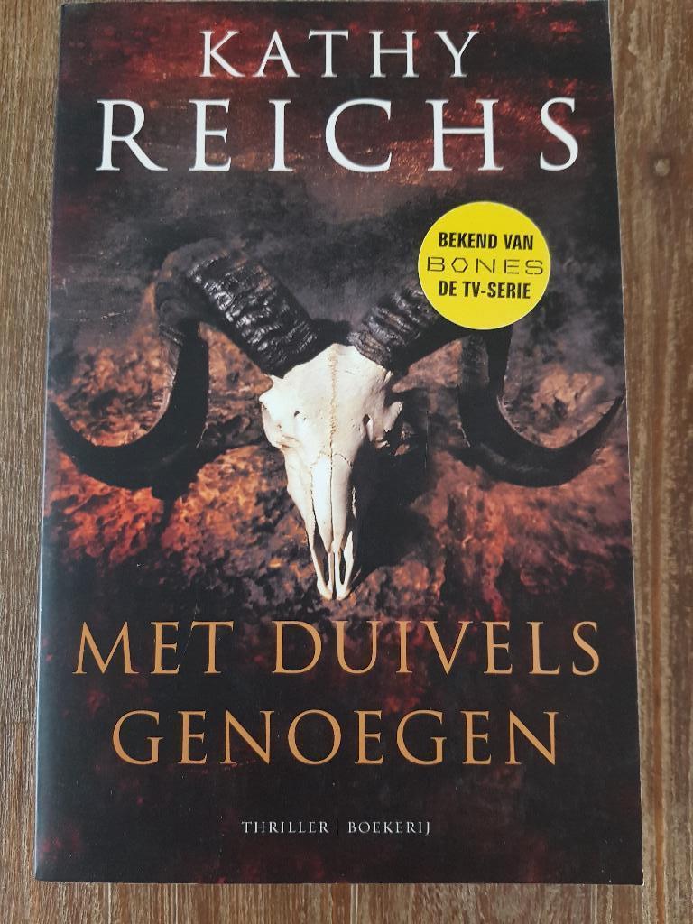Met duivels genoegen - Kathy Reichs, Ophalen of Verzenden, Zo goed als nieuw, Kathy Reichs