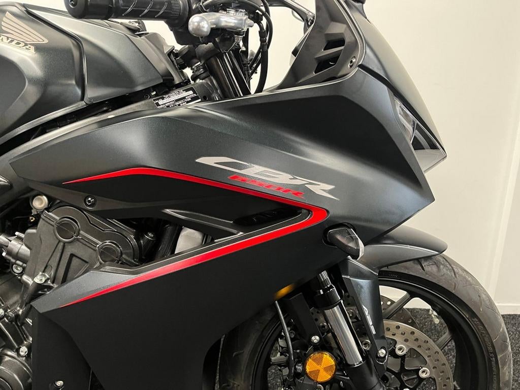 Honda CBR 650 R ECT (bj 2024) - foto 3