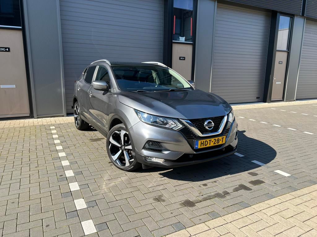 Nissan Qashqai 1.3 DIG-T 140pk|PANO| 2e eig-Evapo 2020 Grijs, Voorwielaandrijving, Zwart, 4 cilinders, Handgeschakeld
