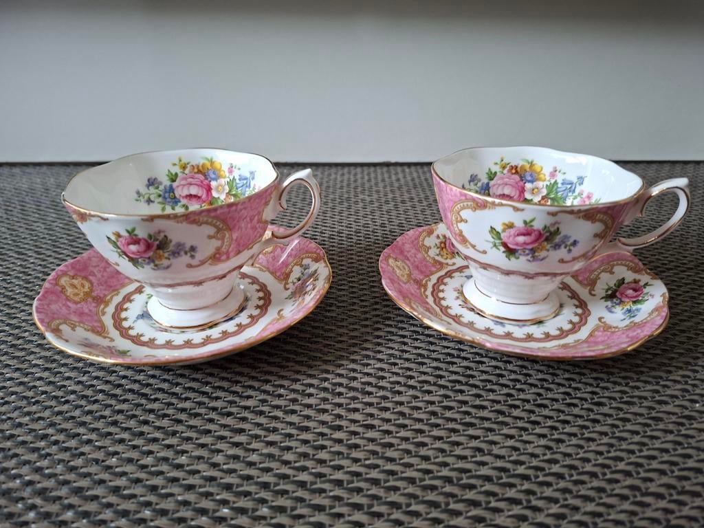 Royal albert lady carlyle, Ophalen of Verzenden