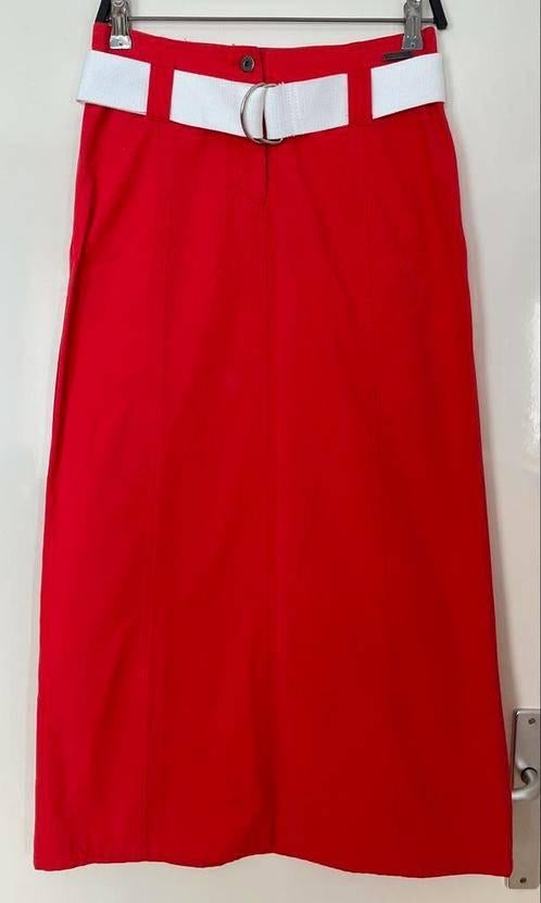 McGregor rode rok maat 36