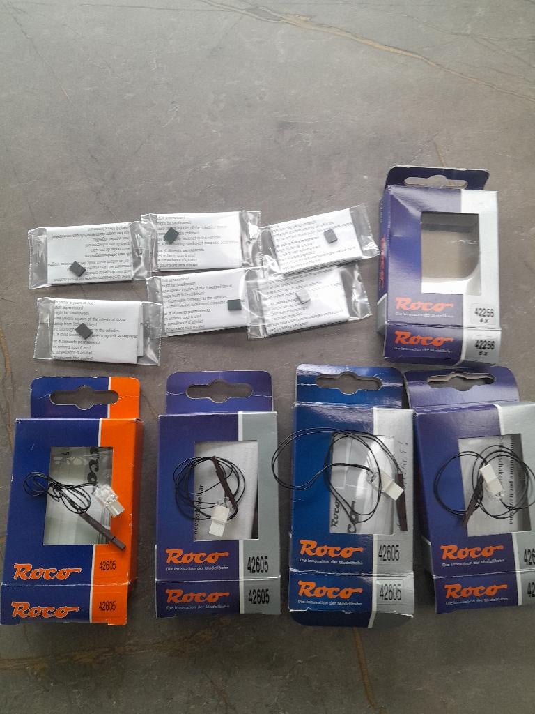 Roco 42605 (4x) + Roco 42256 nieuw in ovp, Gelijkstroom, Overige typen, Nieuw, Ophalen of Verzenden