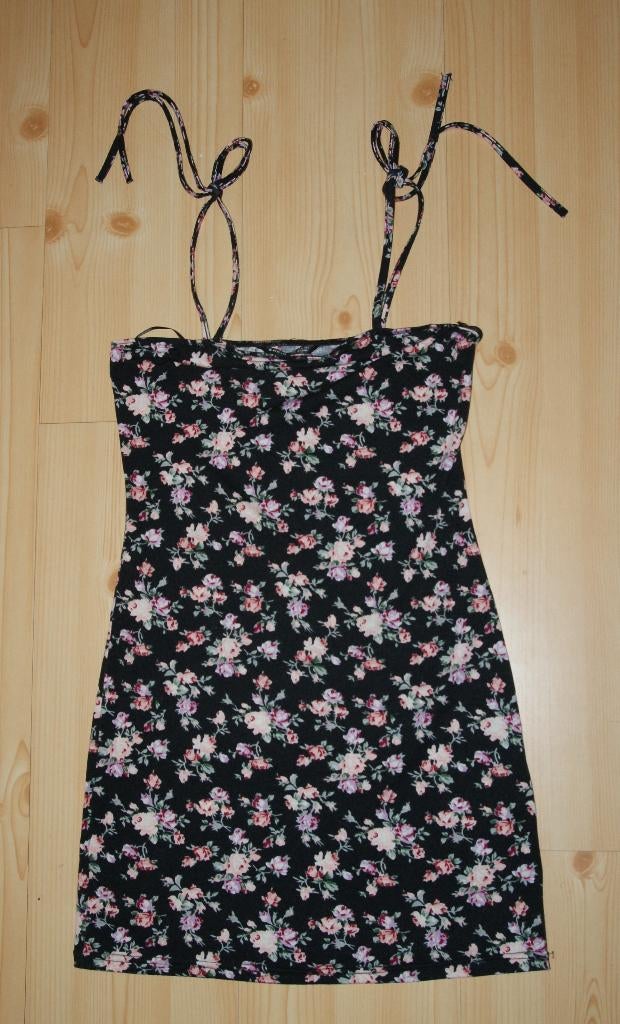 Shein jurkje met schouderstrikbandjes maat 170 (s)., Gebruikt, Meisje, Shein, Ophalen of Verzenden