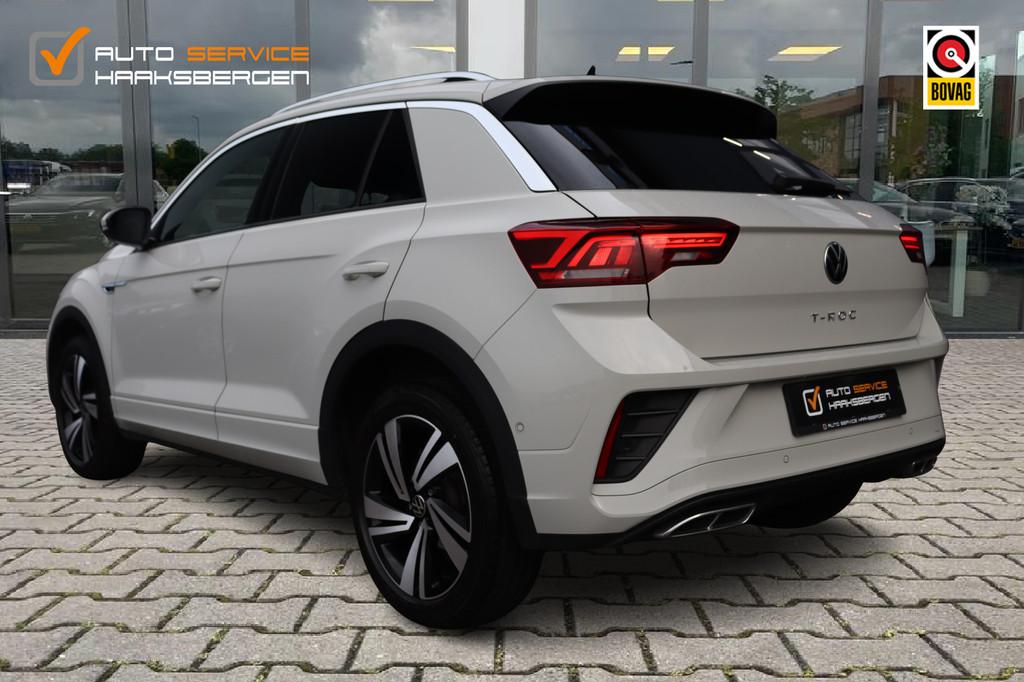 Volkswagen T-Roc 1.5 TSI R-Line | ACC | Camera | Virtual Coc, 1258 kg, Zwart, 4 cilinders, 150 pk