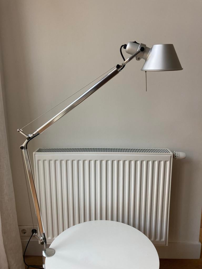Artemide Tolomeo Tavolo met originele tafelkem, Huis en Inrichting, Lampen | Vloerlampen, Ophalen of Verzenden, 100 tot 150 cm