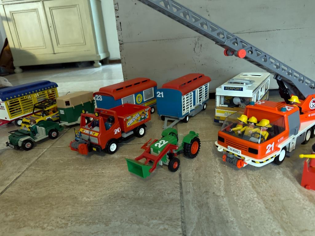Playmobil brandweerauto (ladderwagen) circusauto's en meer, Kinderen en Baby's, Speelgoed | Playmobil, Ophalen, Gebruikt, Complete set