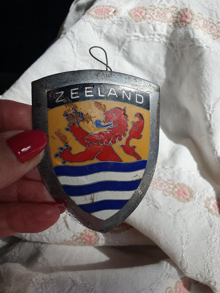 Vintage Zeeland wapenschild emaille broche/speld, Ophalen of Verzenden