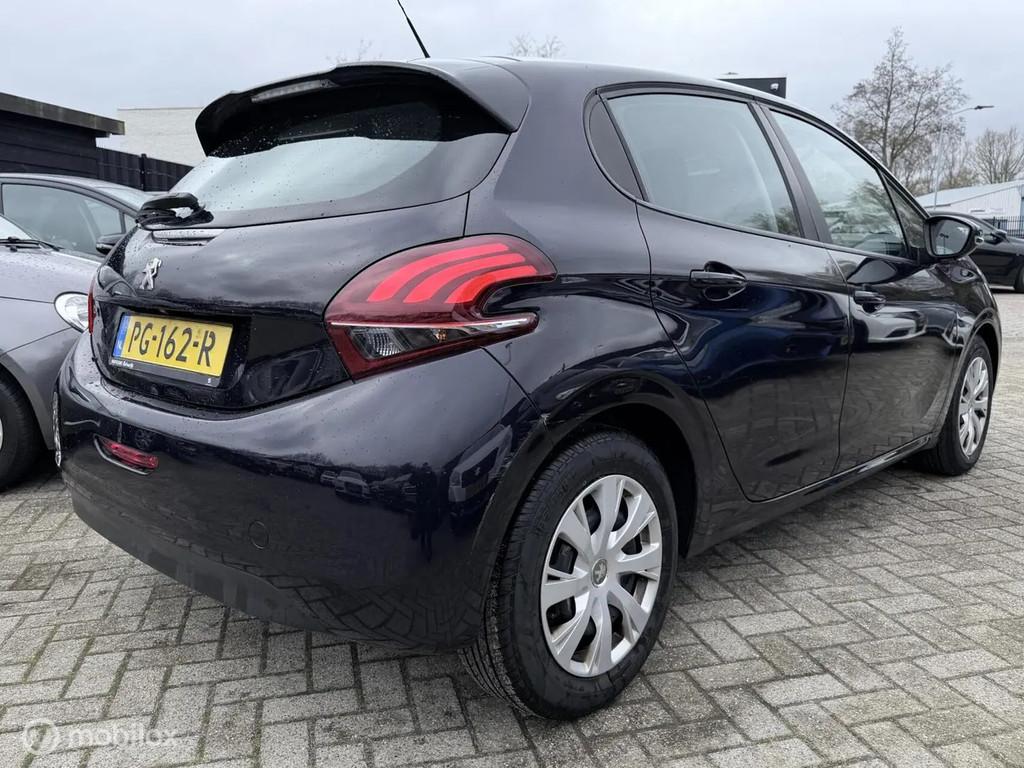 Peugeot 208 1.6 BlueHDi Active 5 DEURS / AIRCO € 5.499,00, Auto's, Peugeot, Voorwielaandrijving, Gebruikt, 4 cilinders, Blauw