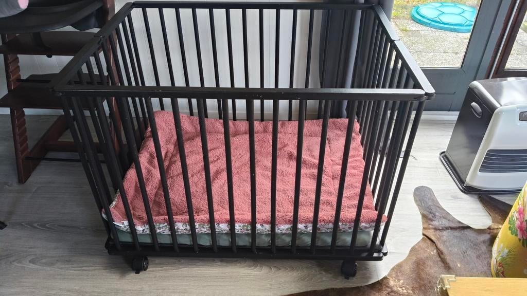 Inklapbare box zwart, Kinderen en Baby's, Ophalen, Gebruikt, Rechthoekig, Boxkleed