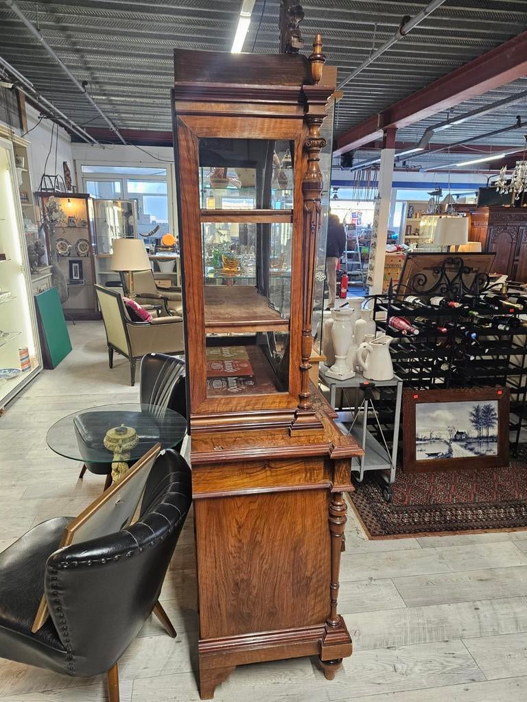 Antieke 2-delige kast met vitrine, Ophalen