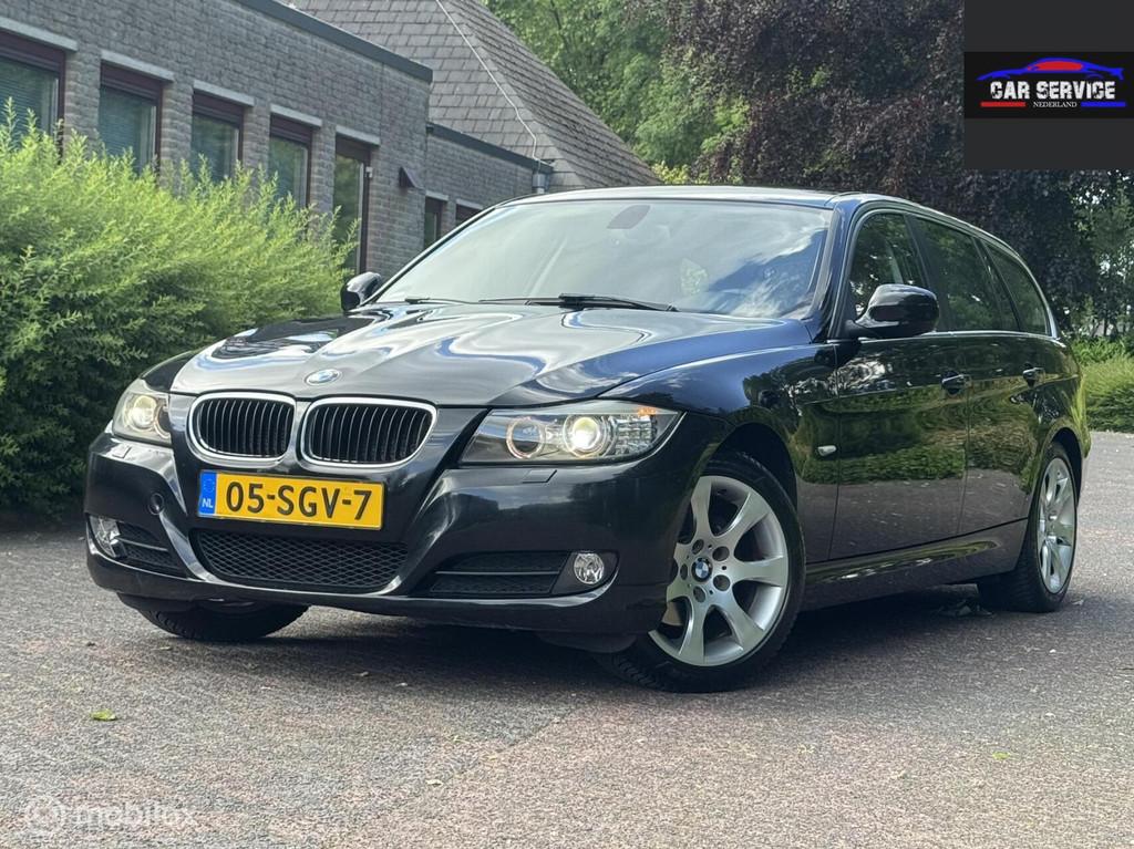 BMW 3-serie Touring 318i Corporate Lease NAP NWE APK, Auto's, BMW, Euro 5, 4 cilinders, Electronic Stability Program (ESP), Zwart