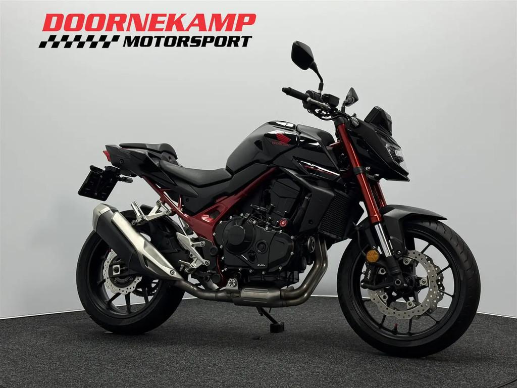 Honda CB 750 HORNET € 7.950,00 - foto 2