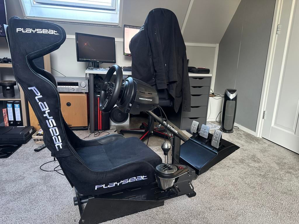 Simrace set Thrustmaster T300 RS GT + shifter + Playseat, Ophalen, Zo goed als nieuw, Playseat of Racestoel, PlayStation 3