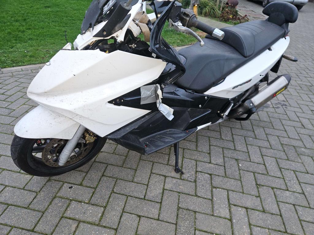 GILERA GP800 IN ONDERDELEN TE KOOP, Niet ingevuld, Niet ingevuld, Ophalen of Verzenden, Meer dan 35 kW