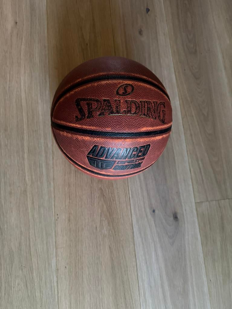Spalding basketball, maat 7, Sport en Fitness, Basketbal, Ophalen, Gebruikt, Bal