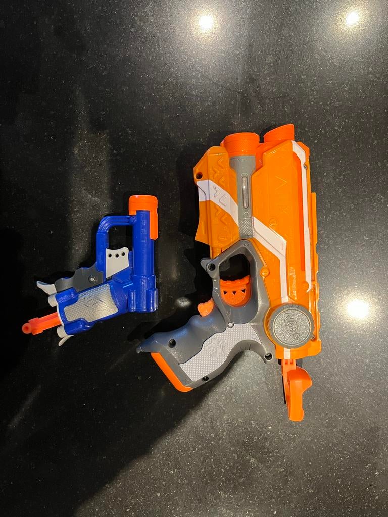 Twee Nerf pistolen, Ophalen, Gebruikt, Jongen of Meisje