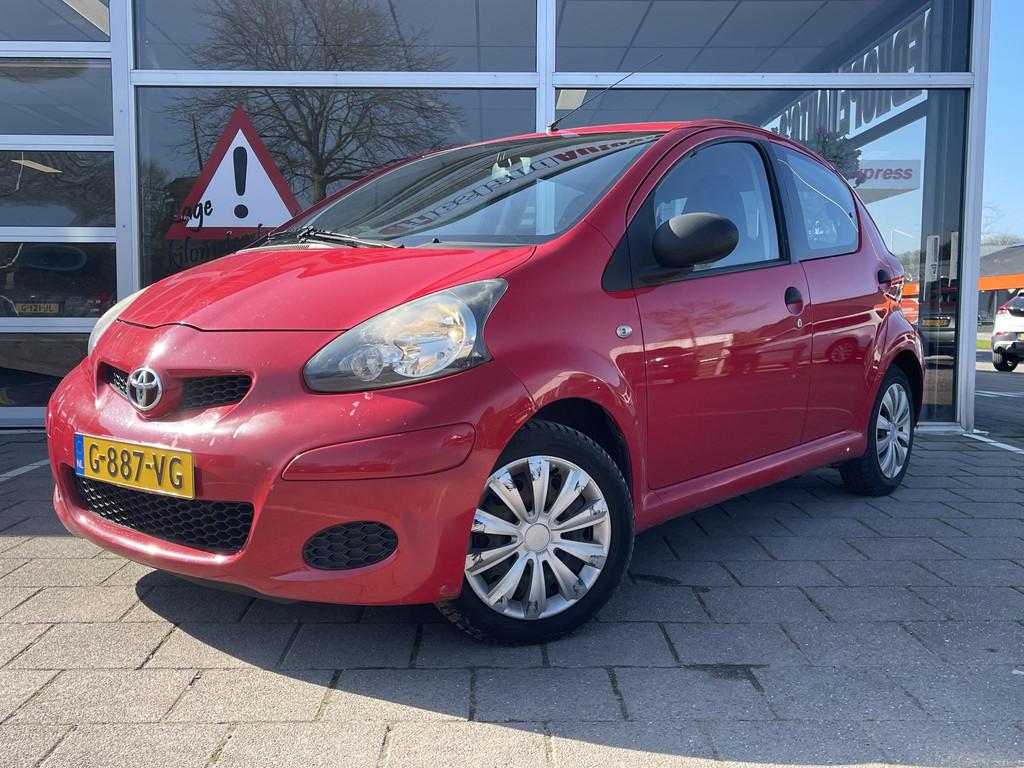 Toyota Aygo 1.0-12V Access 5 Deurs / nieuwe koppeling /2 nie, Voorwielaandrijving, Euro 5, Stof, Gebruikt