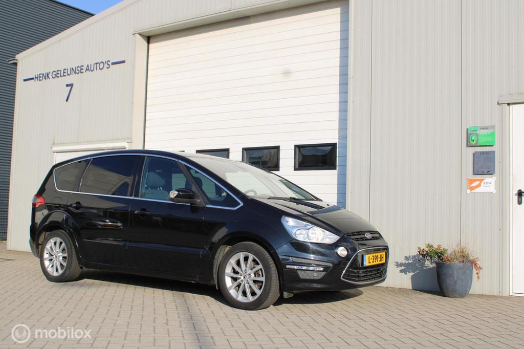 Ford S-Max 2.0 Platinum 7Persoons/Navi/Trekhaak/Automaat!, Euro 5, Gebruikt, 4 cilinders, 7 stoelen