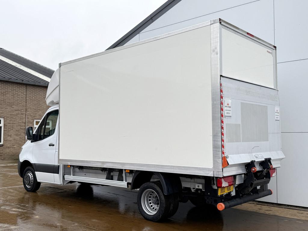 Mercedes-Benz Sprinter 515 1.9 CDI Automaat Laadklep Climate, Automaat, Gebruikt, Zwart, 4 cilinders