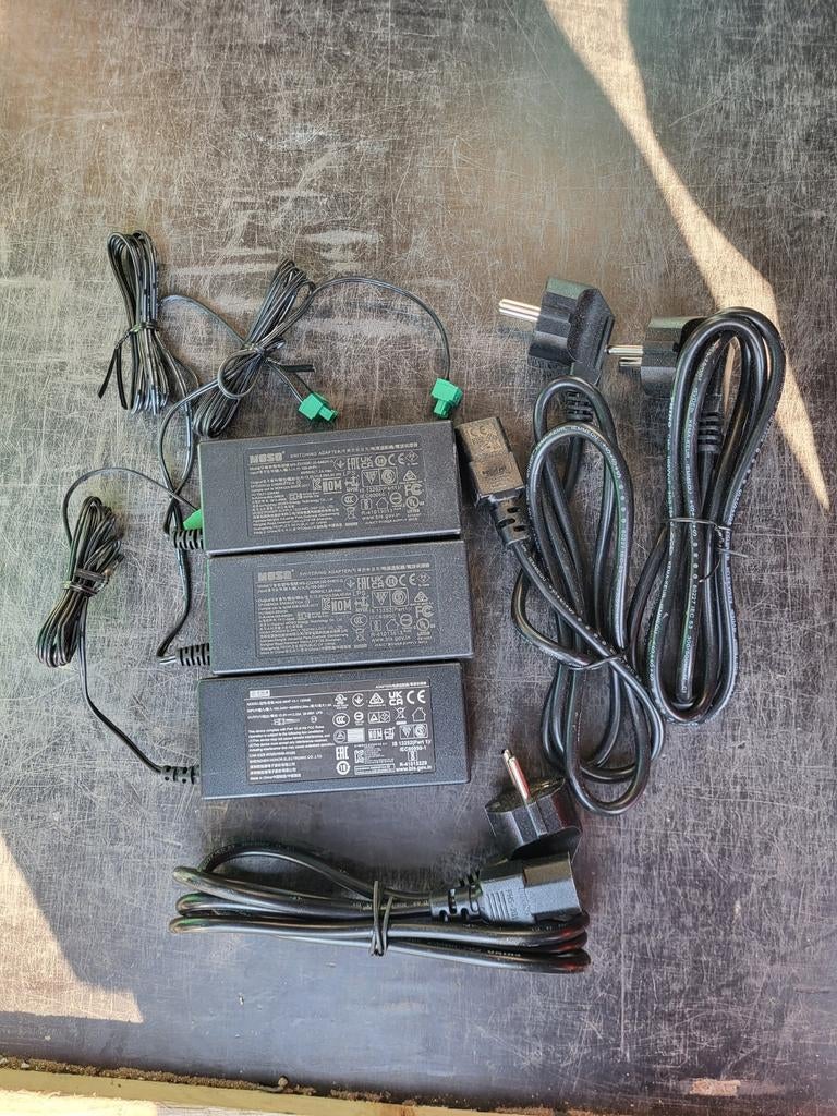 3x voeding 12v 40w dc /gelijkspanning, Ophalen of Verzenden, Nieuw