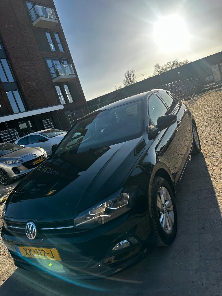 Volkswagen Polo 1.0 TSI 95pk 7-DSG 2019 Zwart, Auto's, Volkswagen, Particulier, Polo, ABS, Airbags, Bluetooth, Centrale vergrendeling